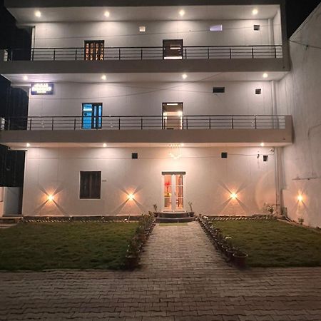 Gulab Residency Otel Varanasi Dış mekan fotoğraf